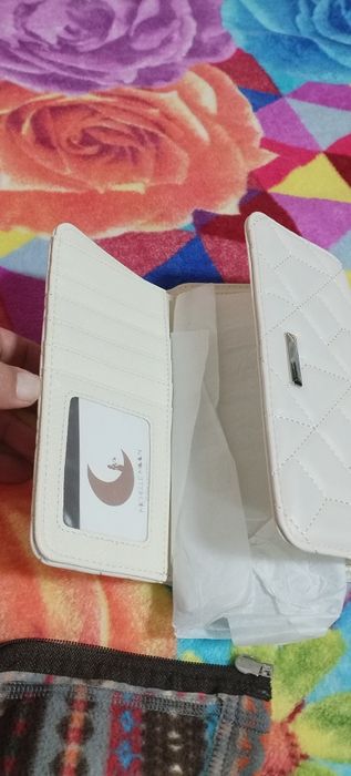 Portofel dama alb