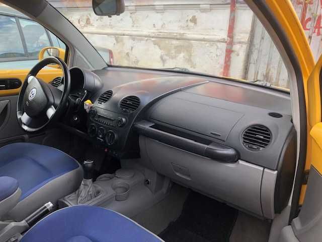 VW New Beetle 1.6 benzina anul 2001 191000km