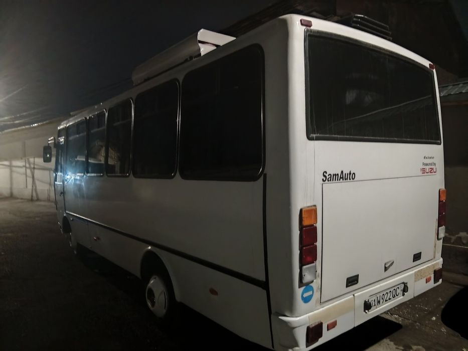 ISUZU 2017 yil Avtobus arenda xam bor