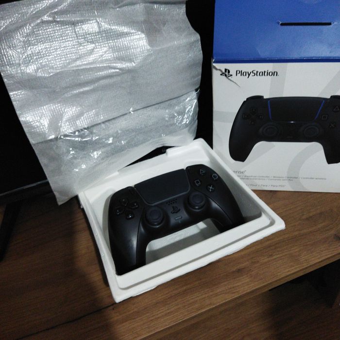 Джойстик за плейстейшън5