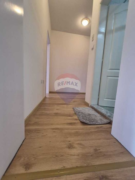 Двустаен апартамент под наем, Колхозен пазар, гр. Варна ДВ 4228