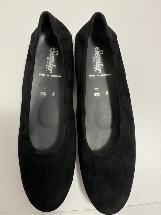 Дамски обувки номер 45