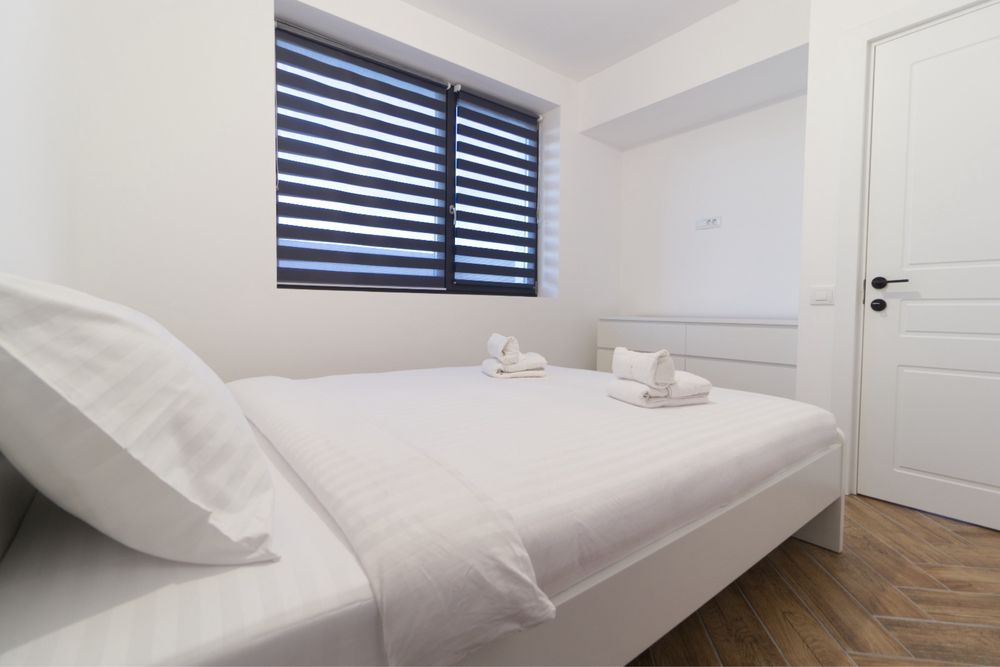 Inchiriez apartament 2 camere tip studio, cartierul Primaverii