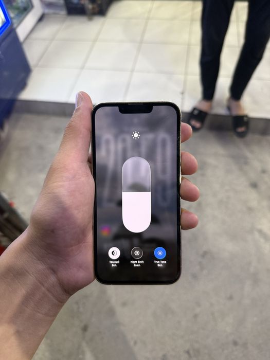 iphone 13pro yaxwi holatda