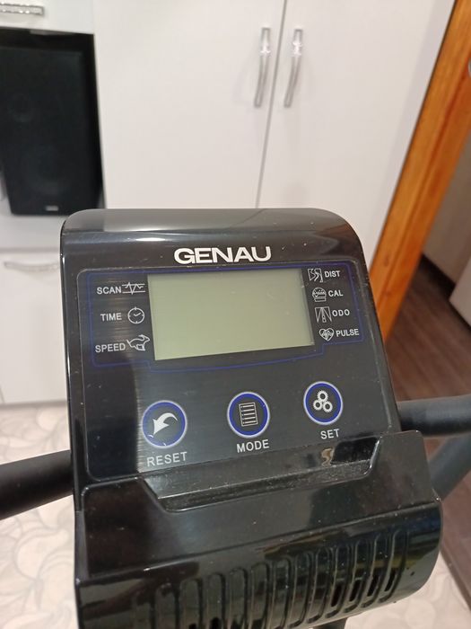 Тренажёр зллиптический