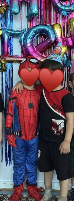 Костюм человека паука