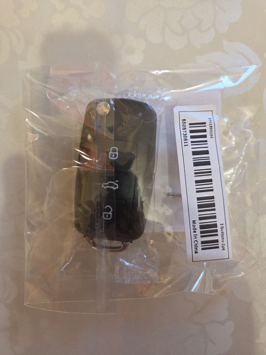 Чисто нова кутийка за ключ за Volkswagen !!!