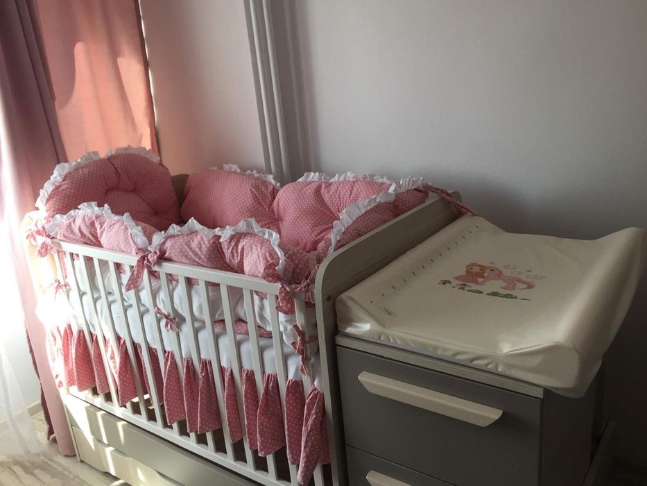 Vand patut bebe/ pat adolescent/ birou