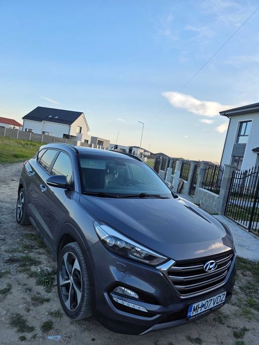 Masina Hyundai tucson
