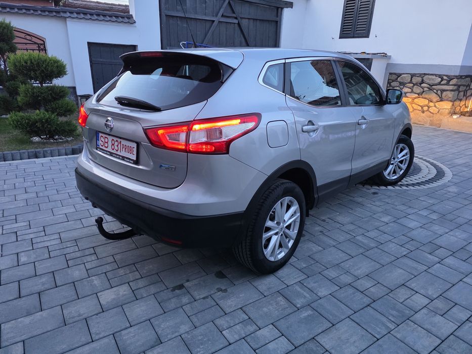 NISSAN Qashqai 2015 — imagine 3