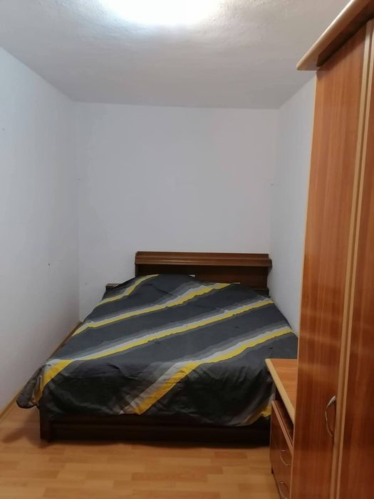 Apartament de închiriat