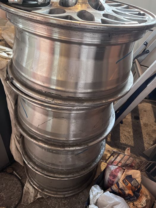 Продам диски  Nissan