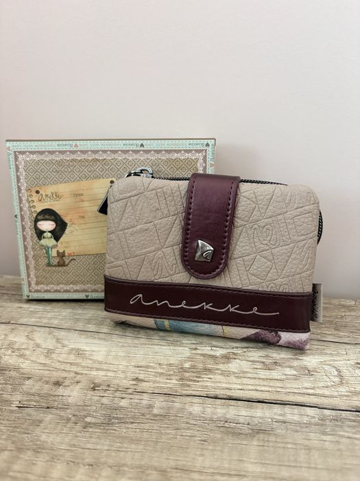 Дамско портмоне Anekke