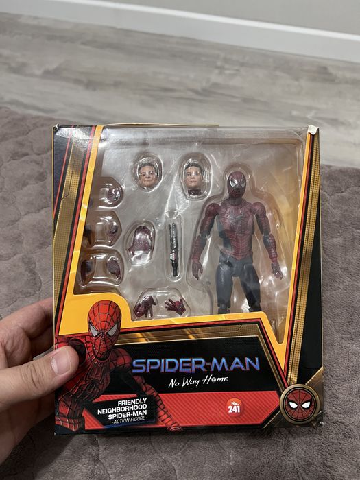 Фигурка человека паука Тоби Магуайра