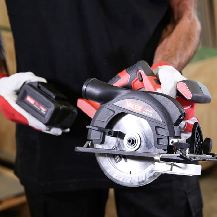 - 30% на акумулаторни машини VALEX захранвани с 18V Li-ion батерия