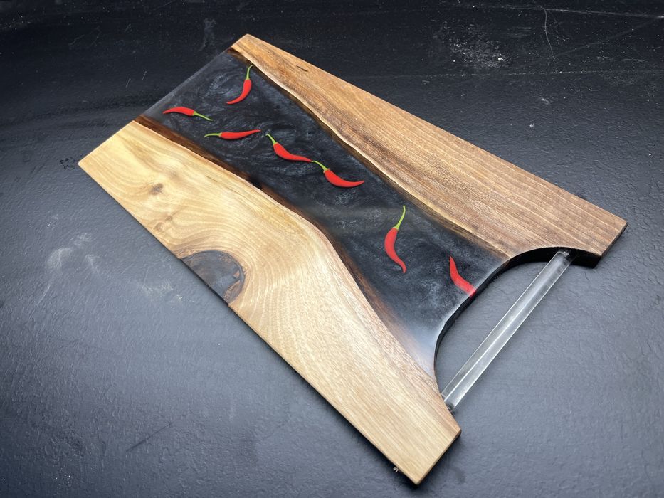 Уникални дъски за рязане и сервиране на мезета