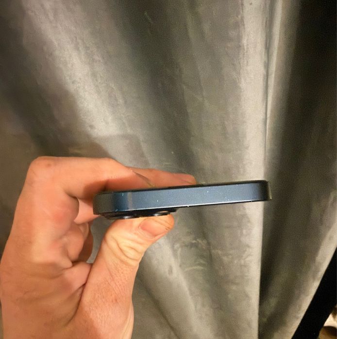 Обменяю Айфон 13 128гб акб85%