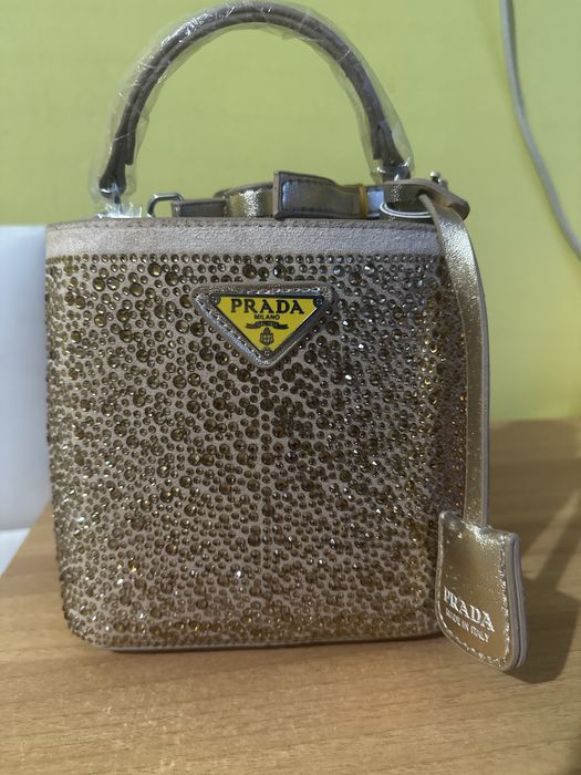 Малки стилни чантички !