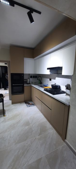 Mebellar +Mdf eshiklat  yasab ustanovka qilamiz