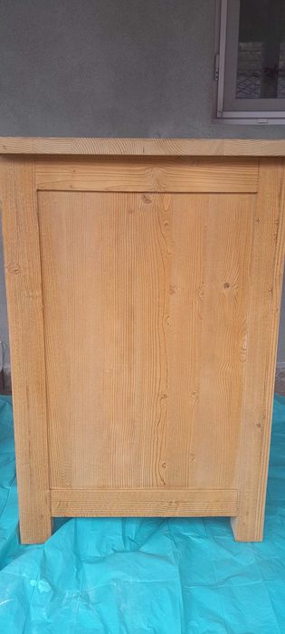 Mobilă bucătărie cu 4 sertare