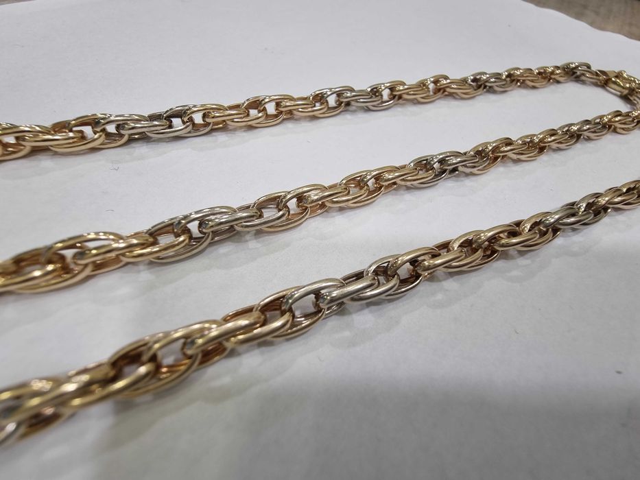 Златен комплект от синджир и гривна