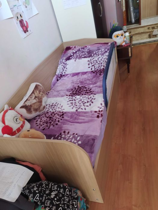 продавам детско легло