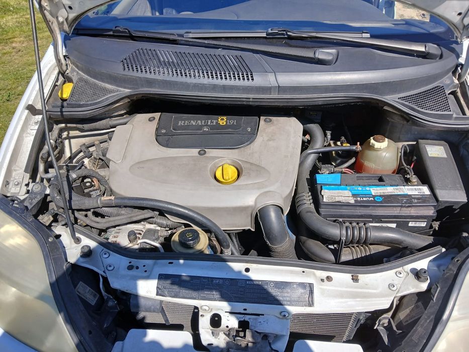 Vând Renault Scenic