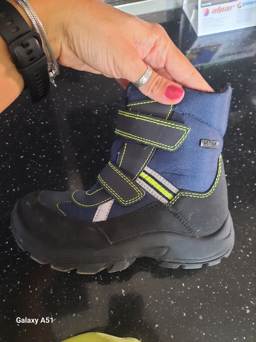 Детски зимни боти