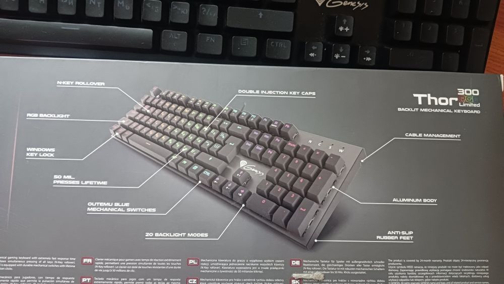 Genesis THOR 300 RGB механика срочно