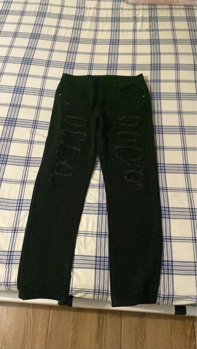 Blugi barbati rupti,marime 32 USA echivalent 42 EUR