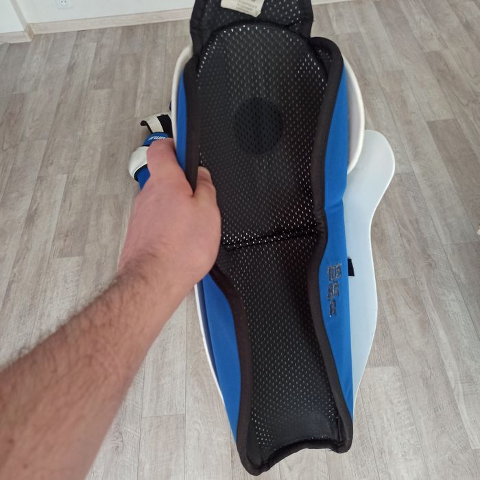 Хоккейная форма.