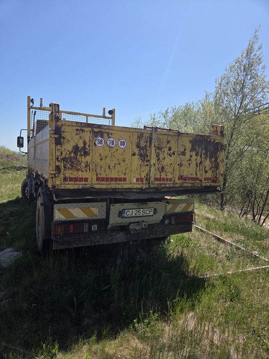 vând iveco 18 to