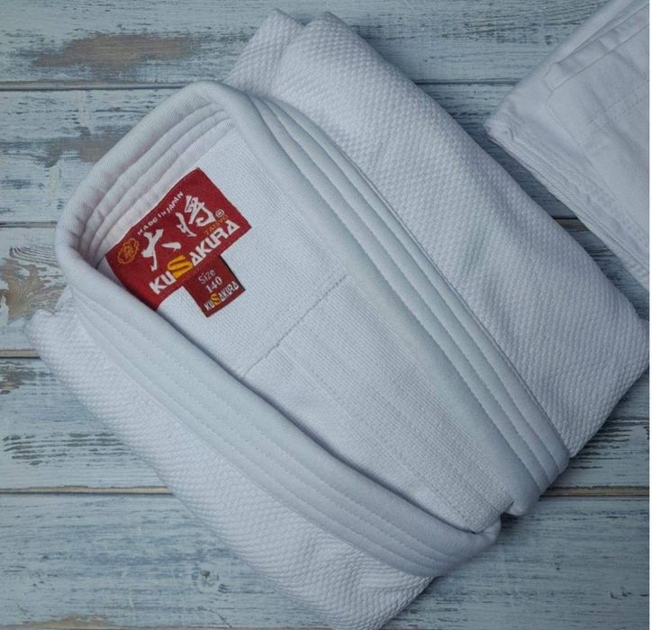 кимоно для дзюдо