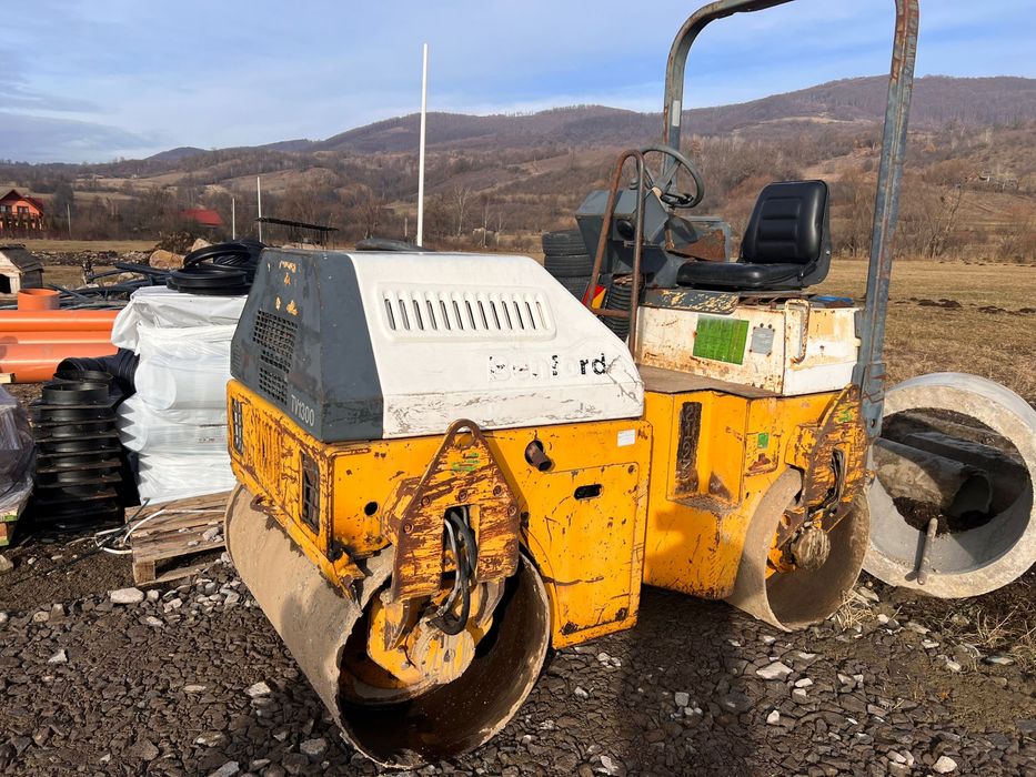 Compactor asfalt si pamant Benford TV1300 3.3 tone