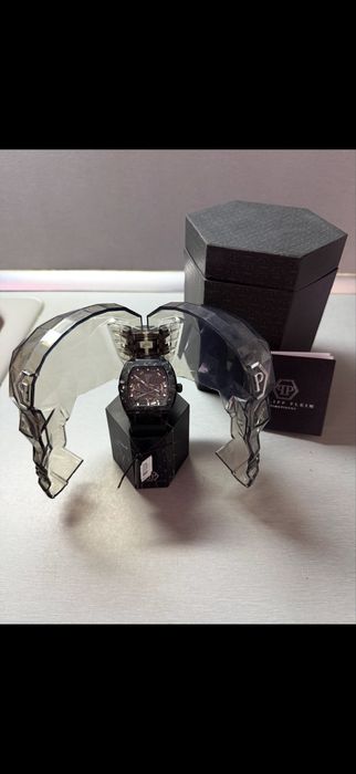 Часовник Philipp Plein