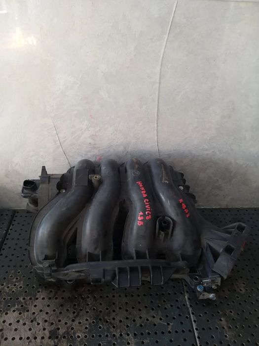 Galerie admisie 1.8 b honda civic 8 0120106010