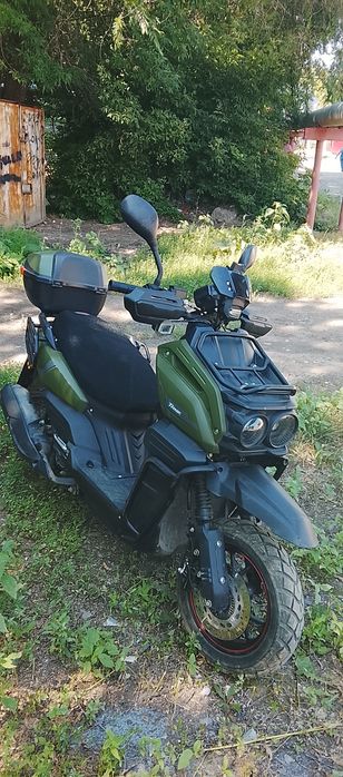 Продам скутор Танк
