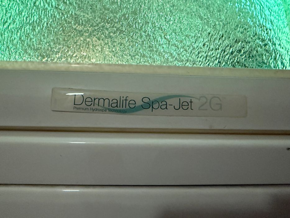 Vând capsulă Dermalife  SPA-JET 2G