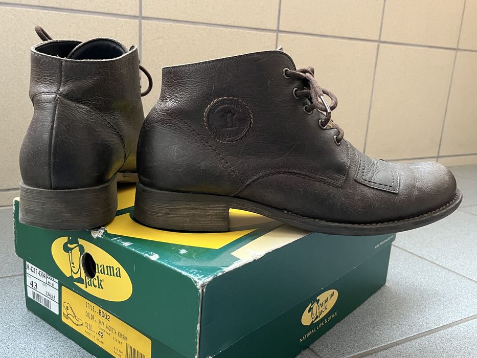 Ghete Panama Jack, aproape noi