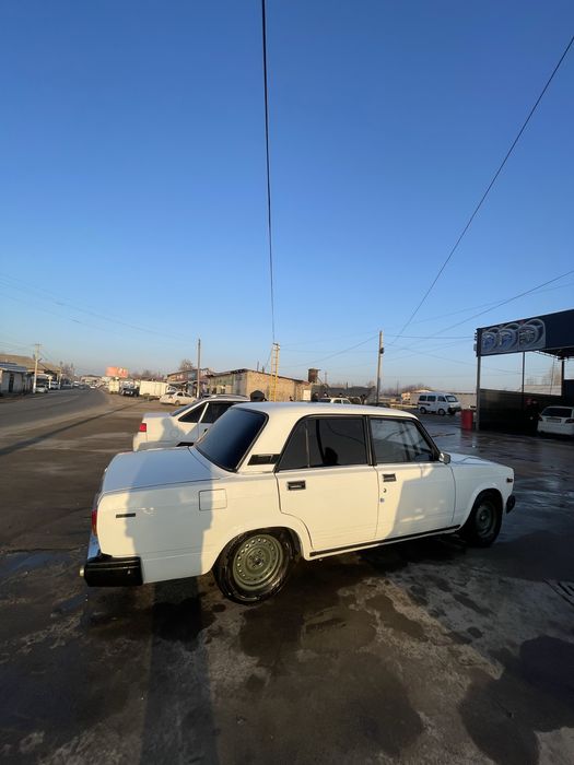 Jiguli 2107 oq 1800$