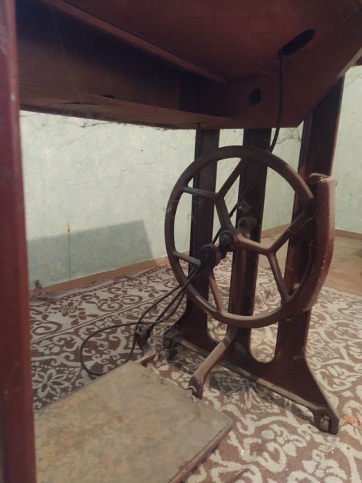 НОВА ЦЕНА Маса за шевна машина