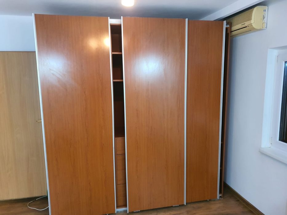 Ocazie! 500 lei - Dressing demontat H240 L 230 A 60 cm sifonier