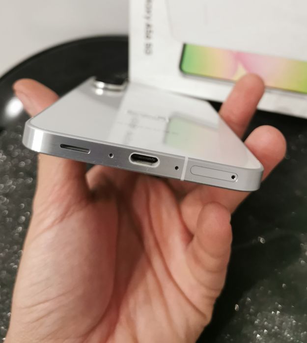 Samsung  A56-като нов!