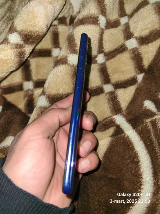 Samsung a41 xotira 64/4 bateriya 3500mAs