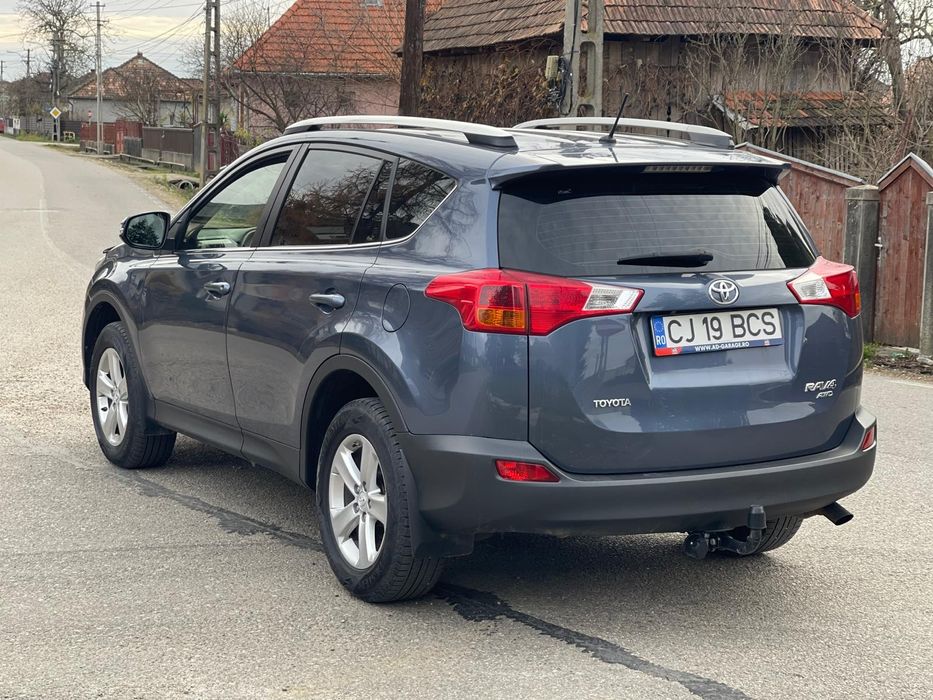 Toyota Rav 4    154000 km