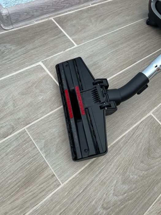 Прахосмукачка ВЕКО 200 w МОДЕЛ BKS 9220 T