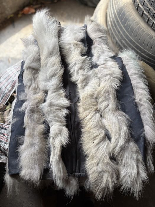 Продается жилетки около 70шт