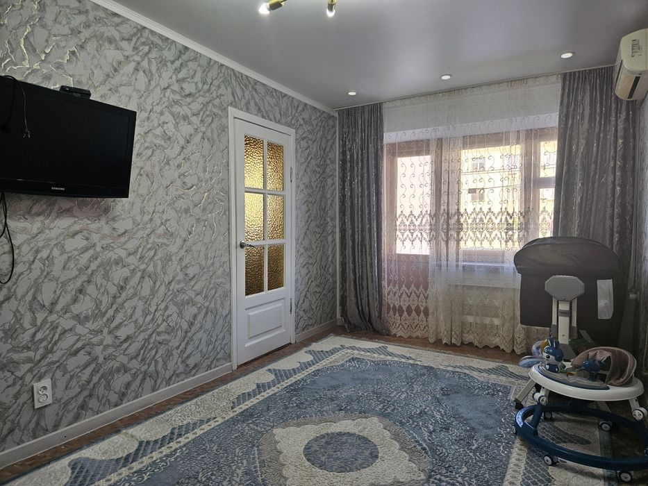 2х ком квартира район 3(5)эт. Кирпичный дом 1965г.п.