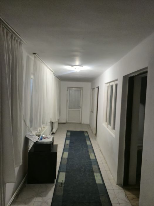 Inchiriez Camere