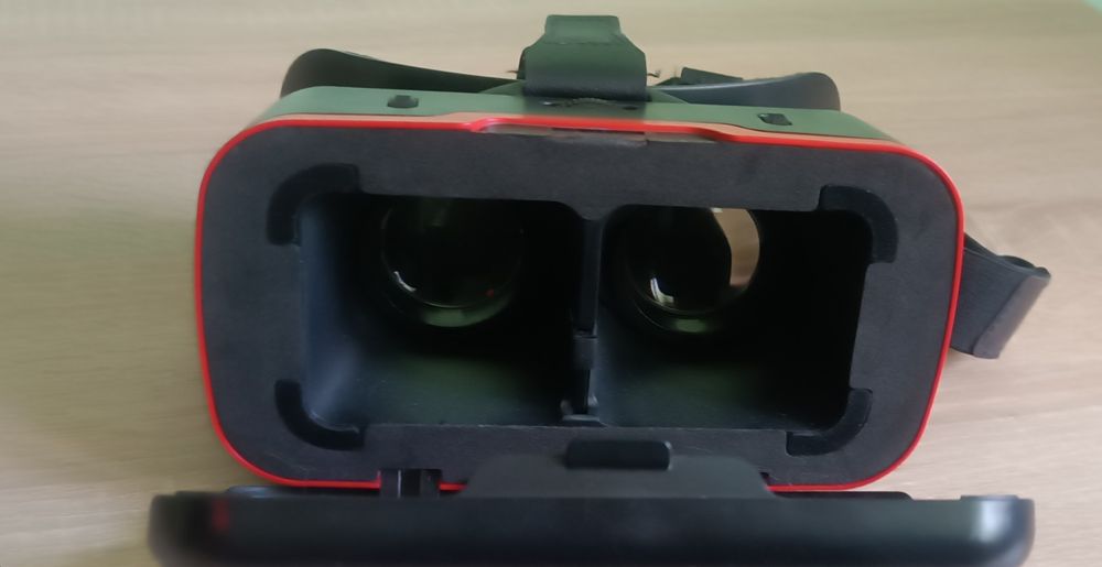 Vr Стойка за телефон